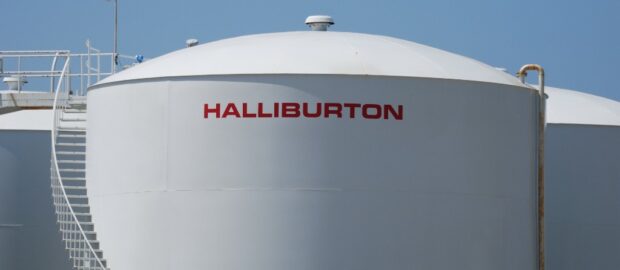 Oil crash: Halliburton slashes another 5,000 jobs